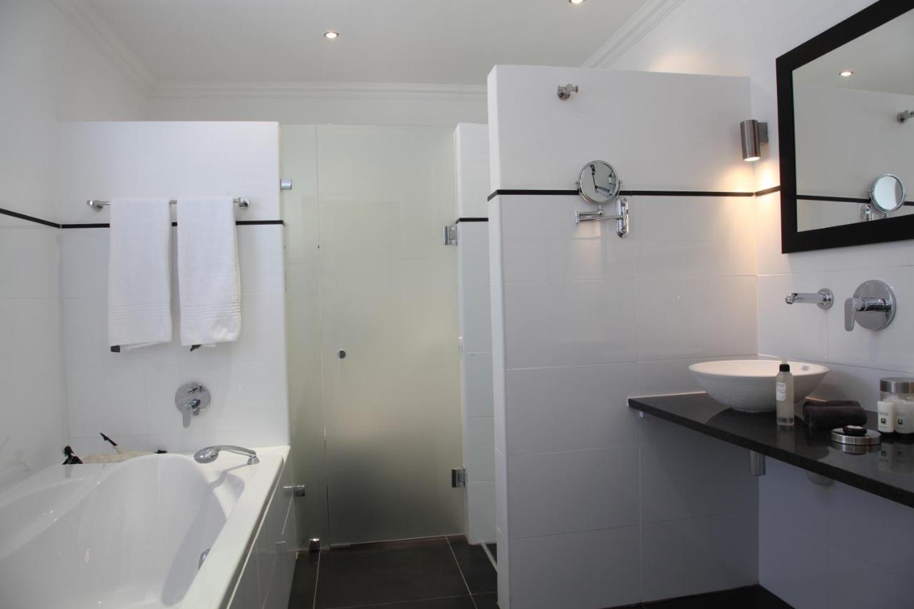 Plumwood Boutique Hotel By The Living Journey Collection Franschhoek Kültér fotó
