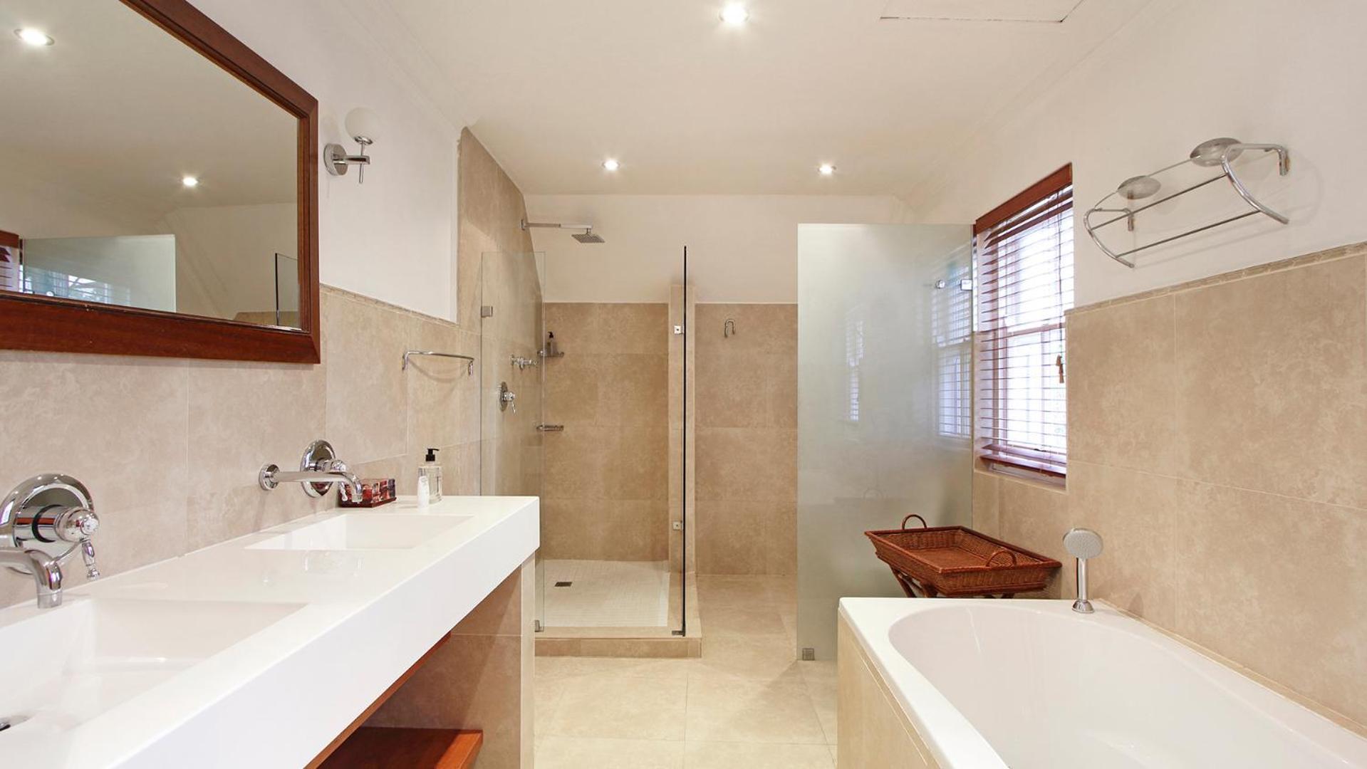 Plumwood Boutique Hotel By The Living Journey Collection Franschhoek Kültér fotó